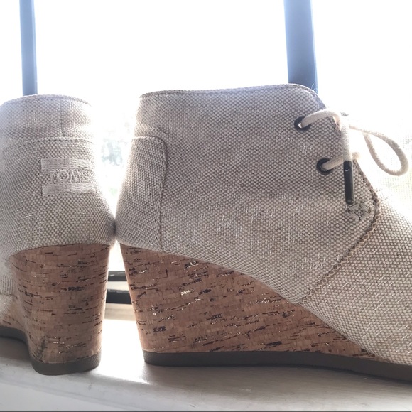 Toms Wedge Booties - Picture 4 of 5